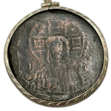 Load image into Gallery viewer, Jesus, King of Kings Coin