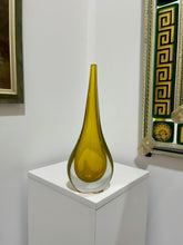 Load image into Gallery viewer, Murano Glass Goccia Vase by Beltrami