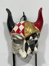 Load image into Gallery viewer, Classico Diavolo Mask