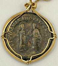 Load image into Gallery viewer, Roman Emperor Aurelianus Coin