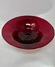 Load image into Gallery viewer, Murano Glass Centerpiece Vintage
