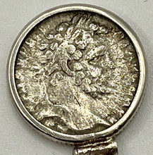 Load image into Gallery viewer, Pendant Necklace of Emperor Severus
