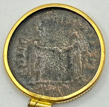 Load image into Gallery viewer, Emperor Aurelian Coin Pendant