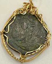 Load image into Gallery viewer, Beautiful Ancient Jesus Coin Pendant