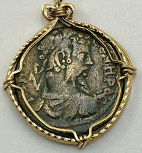 Load image into Gallery viewer, Beautiful Emperor Severus Coin Pendant