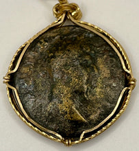 Load image into Gallery viewer, Roman Emperor Aurelianus Coin