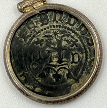 Load image into Gallery viewer, Spanish Coin Columbus Era