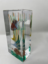 Load image into Gallery viewer, Paperweight Aquarium Made of Murano Glass