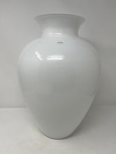 Load image into Gallery viewer, La Buan White Murano Glass Vase by Venini
