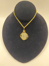 Load image into Gallery viewer, Spanish Shipwreck Coin Dated 1641