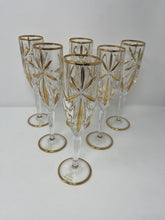 Load image into Gallery viewer, Set of 6 Gold Trimmed Champagne Flutes