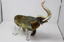 Load image into Gallery viewer, Oscar Zanetti - Elephant in Calcedonia Glass