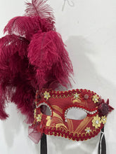 Load image into Gallery viewer, Daria Feather Mask