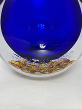 Load image into Gallery viewer, Augusta Balano Vase by Seguso of Murano