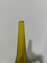 Load image into Gallery viewer, Murano Glass Goccia Vase by Beltrami
