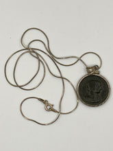 Load image into Gallery viewer, Roman Emperor Aurelianus Coin