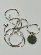 Load image into Gallery viewer, Angel Coin Featuring Emperor Constantine