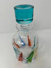 Load image into Gallery viewer, Lovely Venetian Carafe Decanter