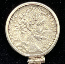 Load image into Gallery viewer, Pendant Necklace of Emperor Severus