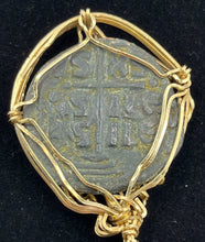 Load image into Gallery viewer, Beautiful Ancient Jesus Coin Pendant