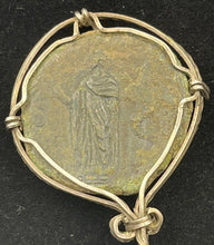 Load image into Gallery viewer, Emperor Vespasian Coin from Pompeii