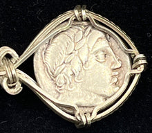 Load image into Gallery viewer, Gladiator and Roma, Goddess of Rome