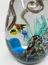 Load image into Gallery viewer, Large Murano Glass Aquarium with Octopus