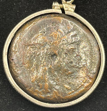 Load image into Gallery viewer, Cleopatra and Zeus 100 BCE