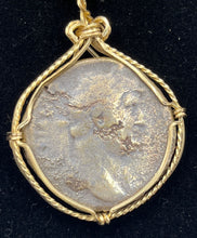 Load image into Gallery viewer, Roman Emperor Commodus Coin