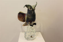 Load image into Gallery viewer, Murano Glass Owl by Oscar Zanetti
