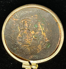 Load image into Gallery viewer, Rare Convex Coin of Jesus
