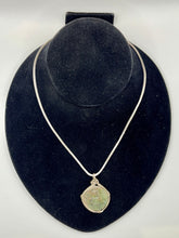 Load image into Gallery viewer, Coin of Christ, King of Kings