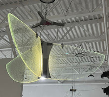 Load image into Gallery viewer, Helix Suspension Light from Murano