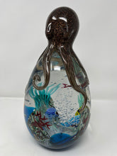 Load image into Gallery viewer, Large Murano Glass Aquarium with Octopus