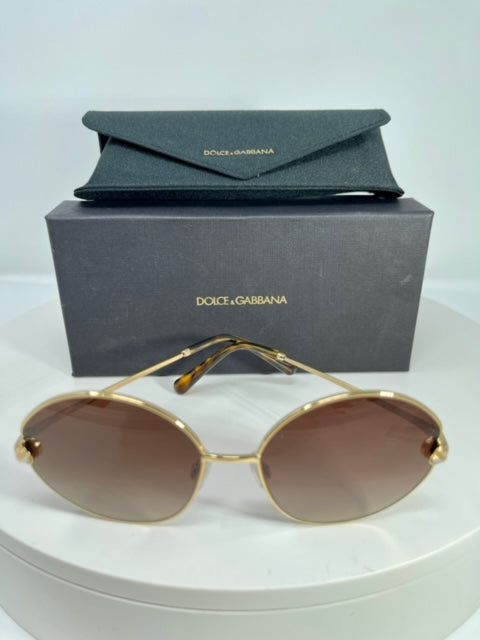 Aviator Sunglasses by Dolce & Gabbana – Casanova Art and Fashion display picture 2