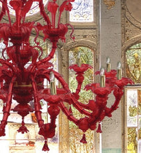 Load image into Gallery viewer, Traditional Venetian Chandelier Made in Murano, Italy