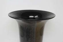 Load image into Gallery viewer, Gambaro of Murano Vase