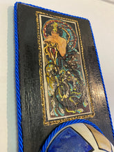 Load image into Gallery viewer, Inverno (Winter) One-of-a-Kind Venetian Mask