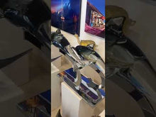 Load and play video in Gallery viewer, Twin Dolphins by Murano Glass Master Zanetti