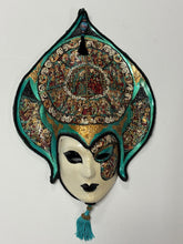 Load image into Gallery viewer, Venetian Laboratory - Hand Painted Venetian Mask
