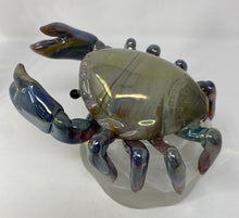 Load image into Gallery viewer, Murano Glass Crab by Oscar Zanetti
