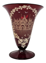 Load image into Gallery viewer, Vintage Souvenir Venice Vase
