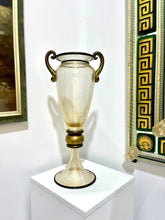 Load image into Gallery viewer, Gambaro &amp; Poggi - Traditional Venetian Vase
