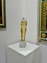 Load image into Gallery viewer, Amati Lovers Murano Statue
