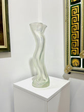 Load image into Gallery viewer, Fulvio Bianconi - Donna Vase by Venini
