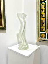 Load image into Gallery viewer, Fulvio Bianconi - Donna Vase by Venini
