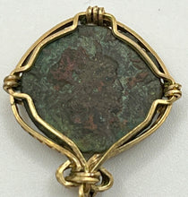 Load image into Gallery viewer, Pegasus and Emperor Gallienus Coin
