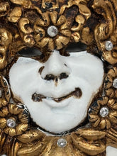 Load image into Gallery viewer, Sun Venetian Plaster Decorative Mask
