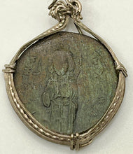 Load image into Gallery viewer, Coin of Christ, King of Kings
