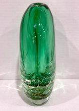 Load image into Gallery viewer, Tulle Green Vase by Seguso
